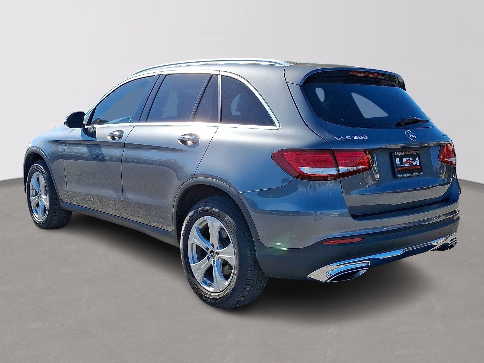 Used 2017 Mercedes-Benz GLC 300 4MATIC image 7