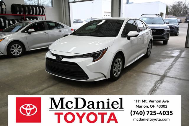 Used 2023 Toyota Corolla LE FWD image 1