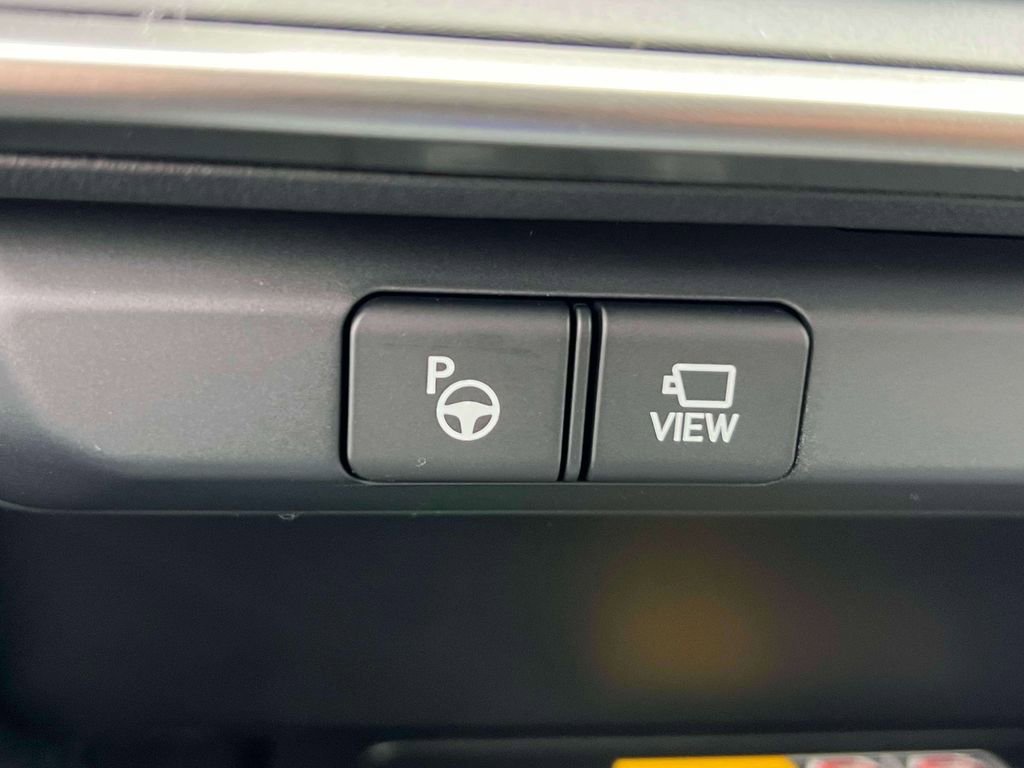 New 2026 Lexus RZ 450e AWD image 27