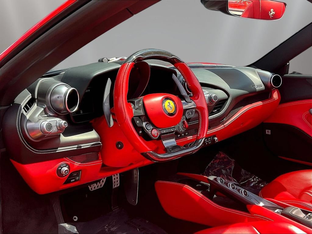 Used 2022 Ferrari F8 Tributo RWD image 15