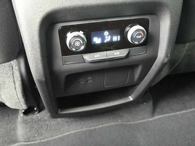 New 2025 Chevrolet Traverse LT w/ LPO, Floor Liner Package image 26