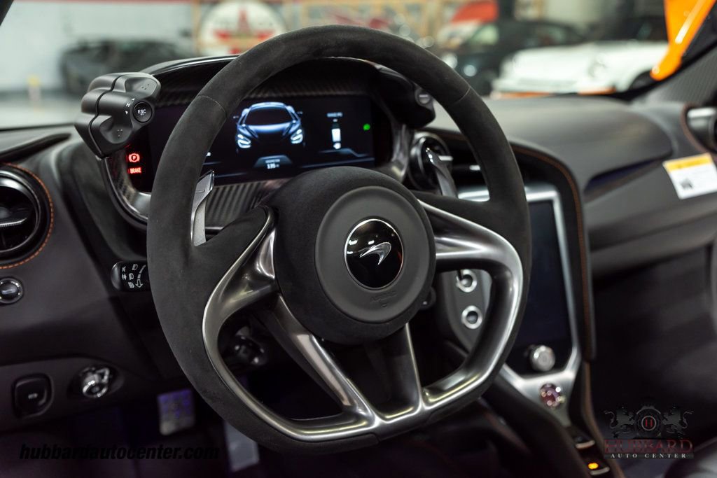 Used 2024 McLaren 750S Spider image 21