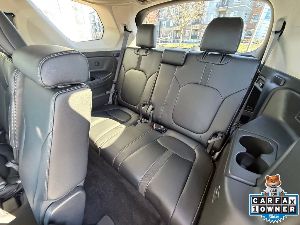 Used 2025 Honda Pilot EX-L image 32
