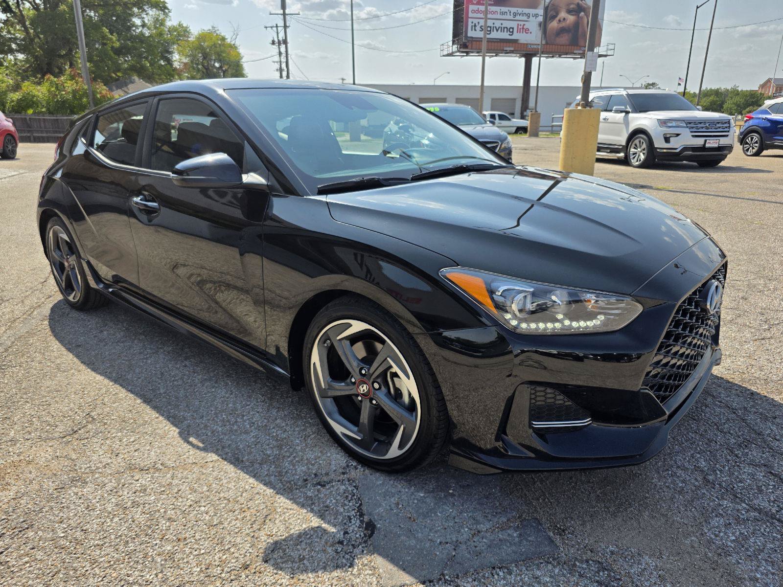 Used 2020 Hyundai Veloster Turbo FWD image 4