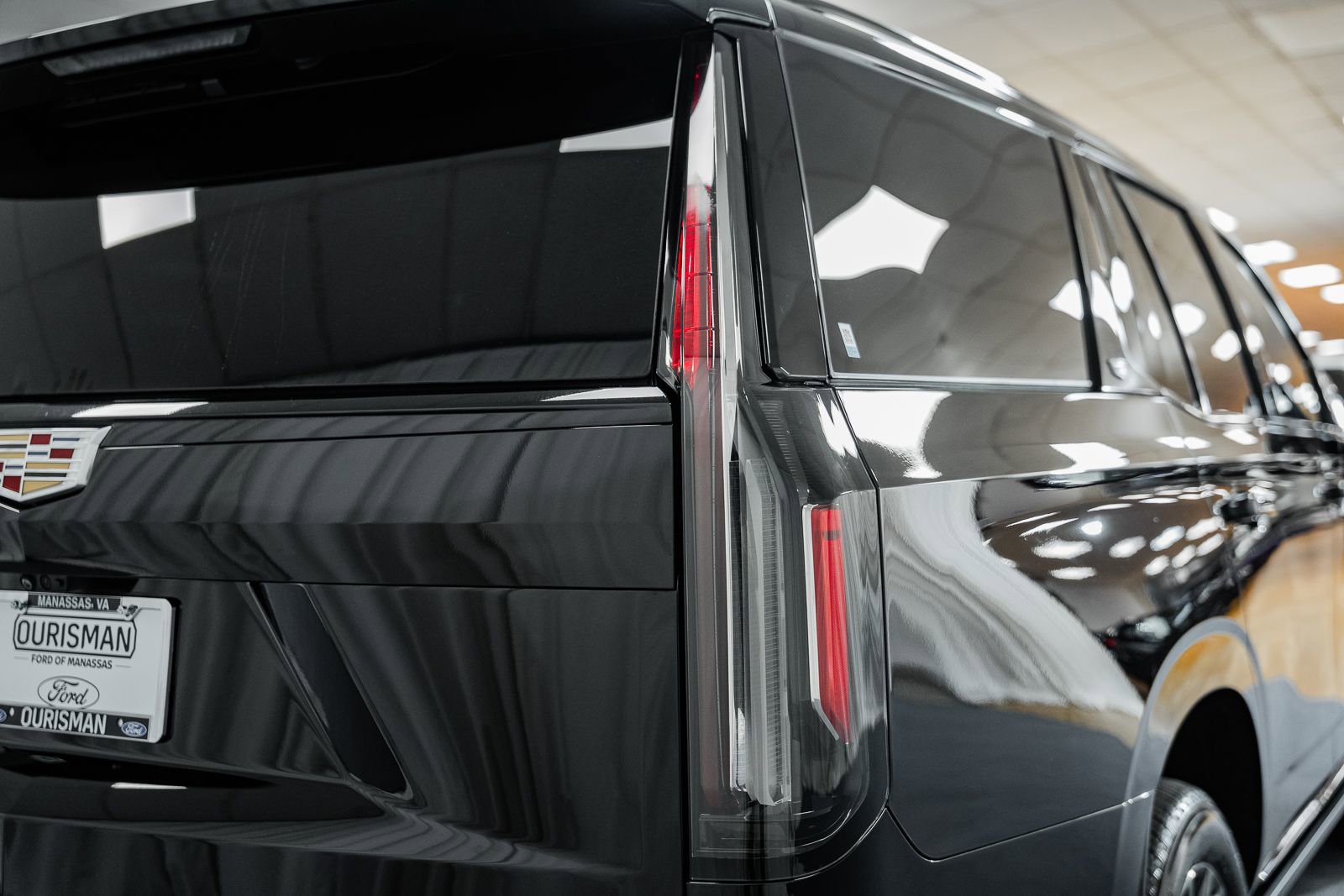 Used 2023 Cadillac Escalade V w/ LPO, Floor Liner Package image 7