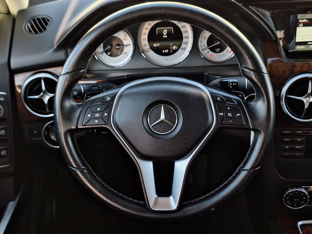 Used 2015 Mercedes-Benz GLK 350 4MATIC image 15