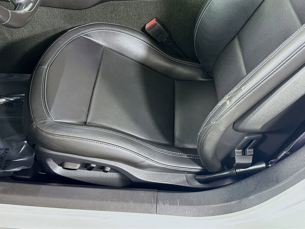 Used 2016 Chevrolet Corvette Stingray Coupe w/ 2LT Preferred Equipment Group image 29