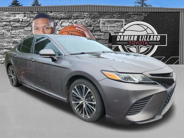 Used 2018 Toyota Camry SE