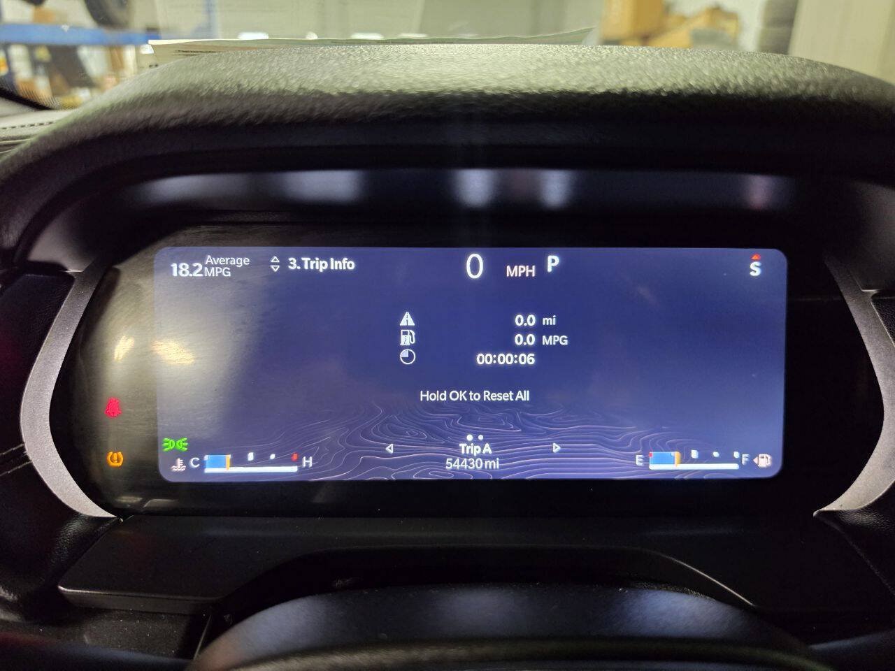 Used 2023 Jeep Grand Cherokee Altitude AWD/4WD image 32