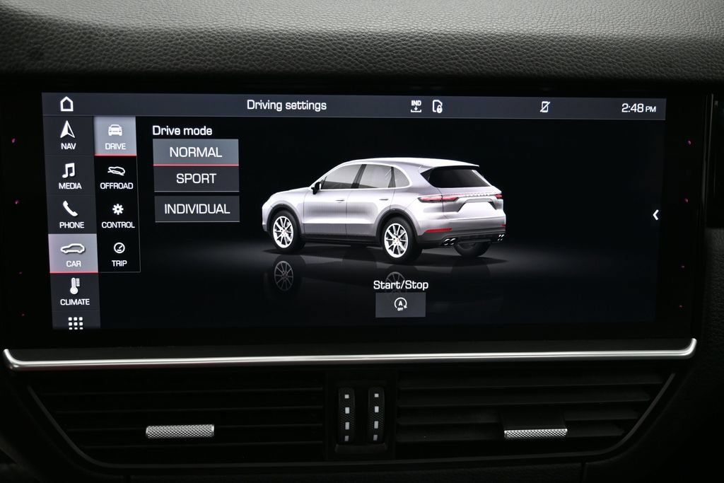 Used 2021 Porsche Cayenne AWD/4WD image 25