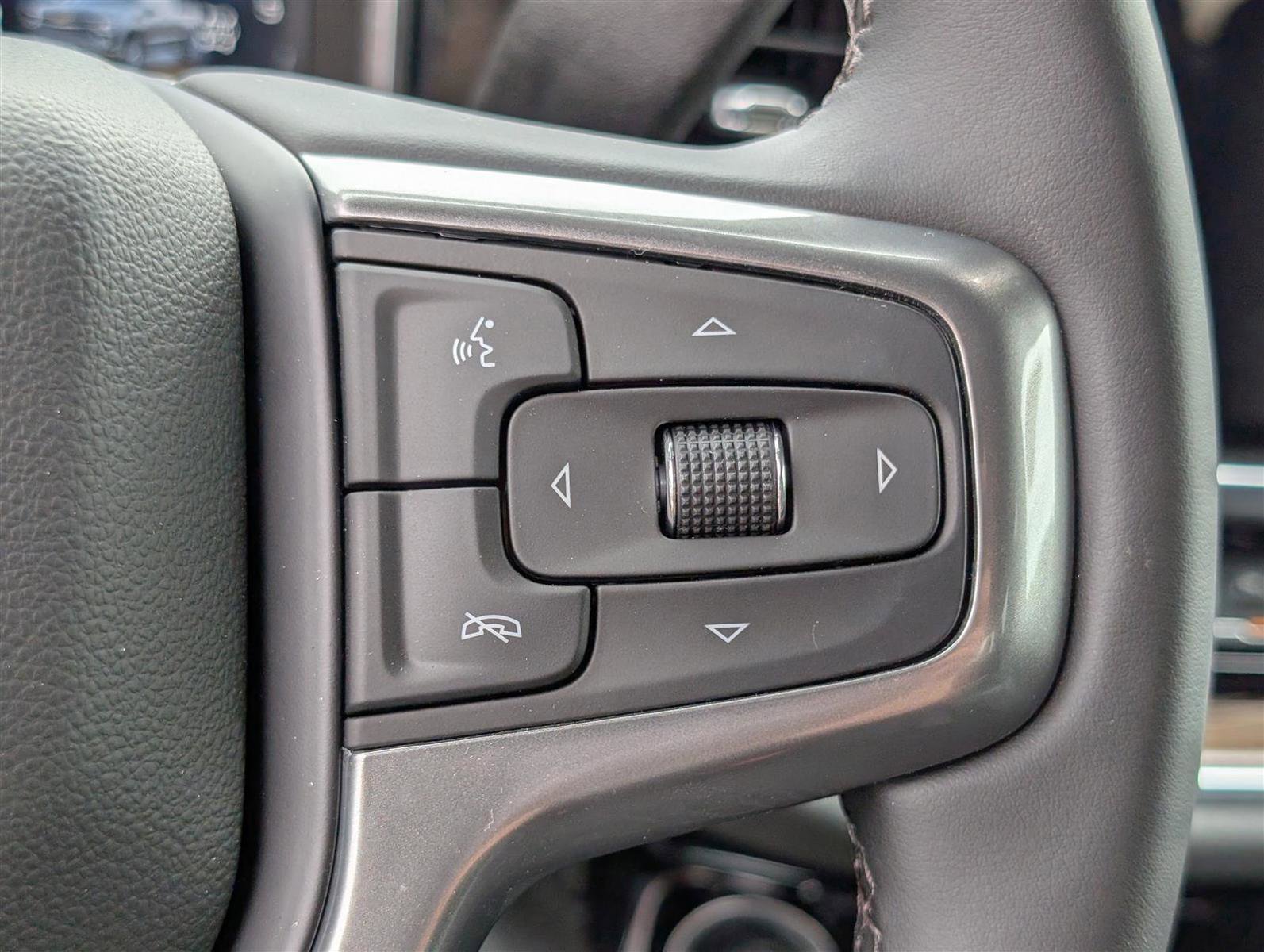 New 2025 Chevrolet Silverado 1500 LT image 19