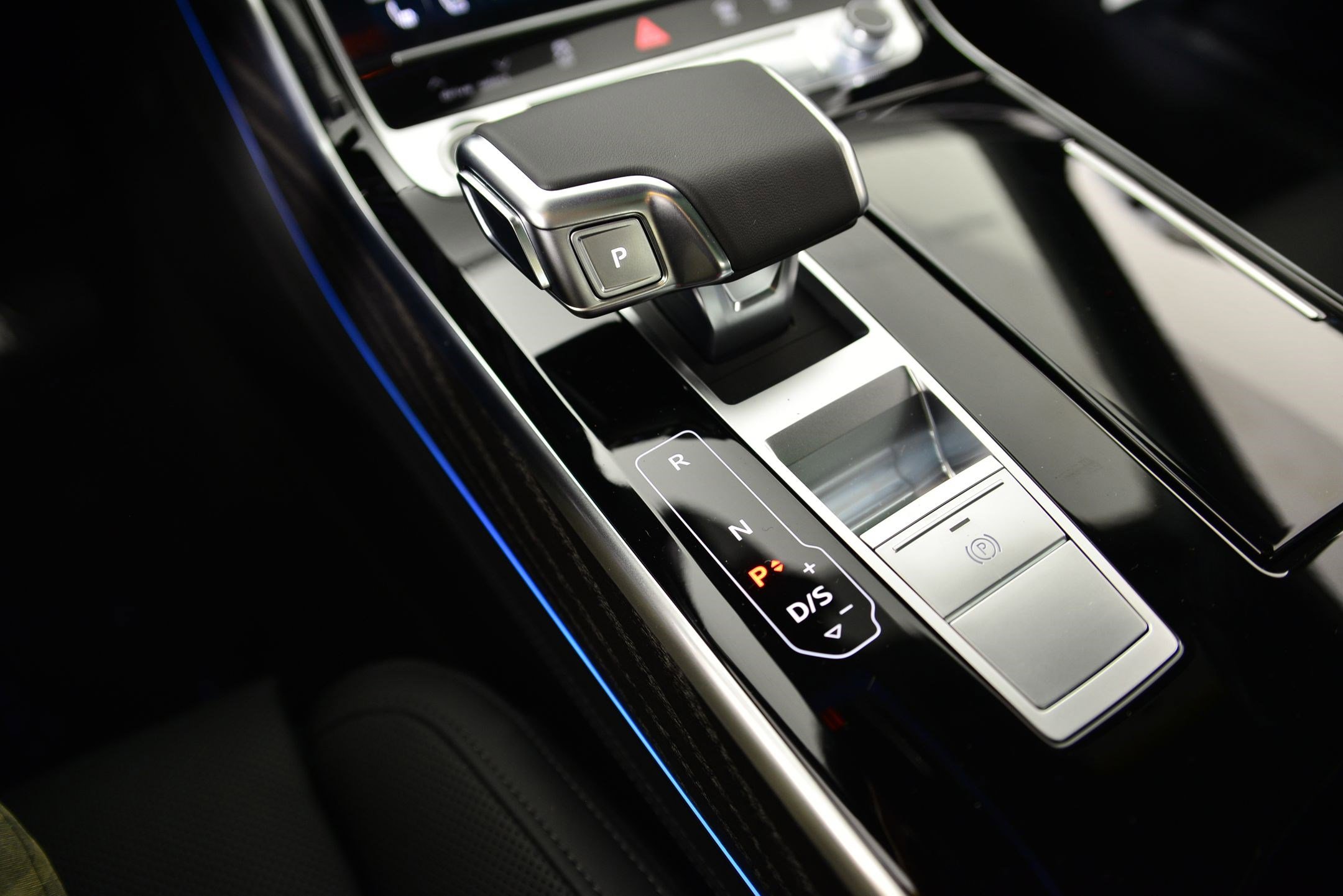 New 2026 Audi A8 L 3.0T image 15