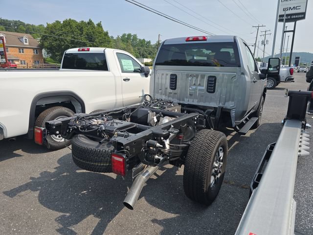 New 2026 GMC Sierra 3500 Pro w/ Convenience Package AWD/4WD image 6