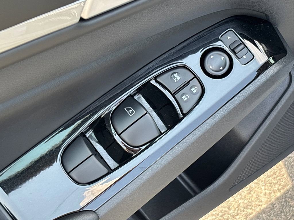 New 2025 Nissan Altima 2.5 SL image 23