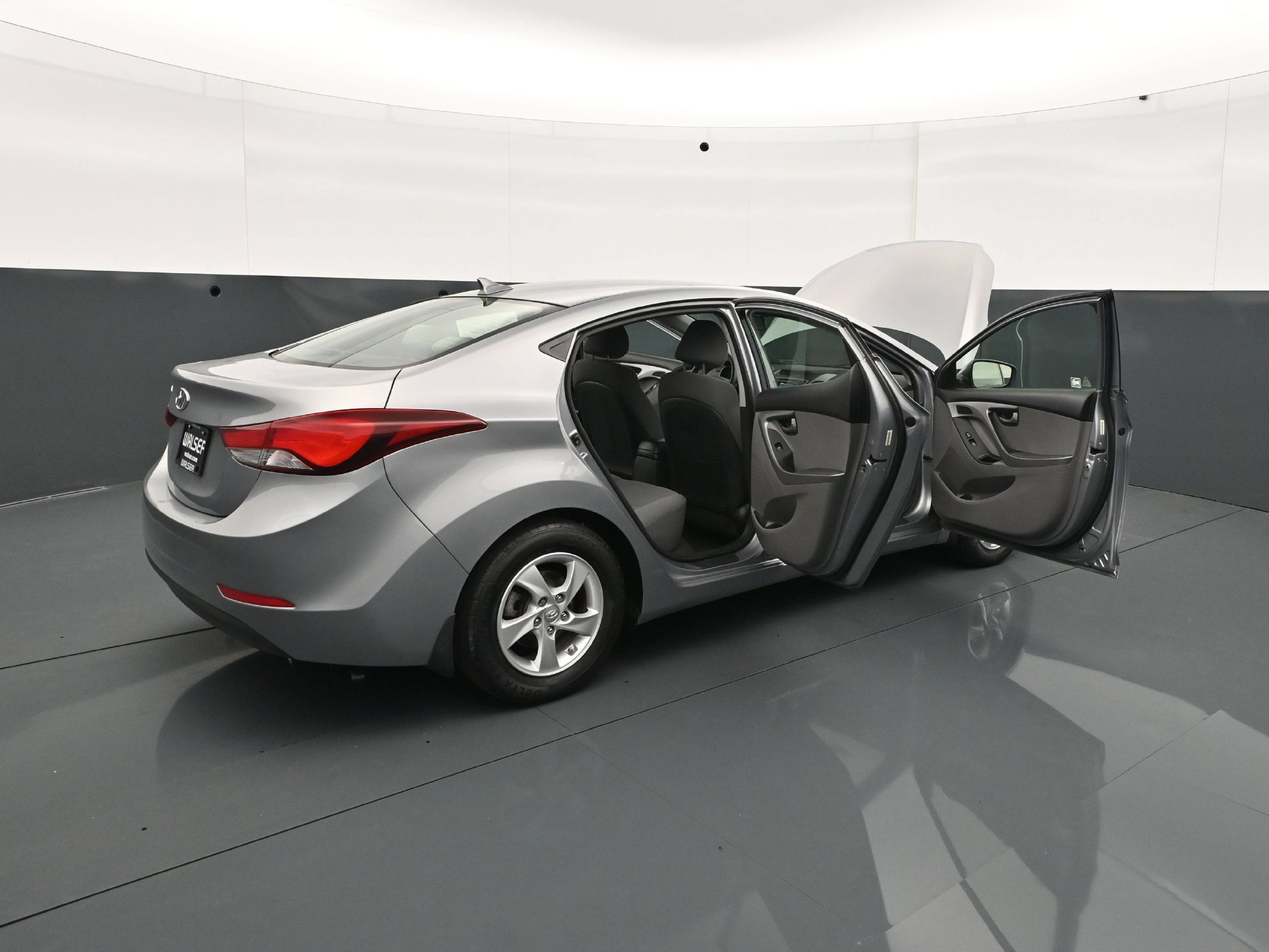 Used 2015 Hyundai Elantra SE FWD image 38