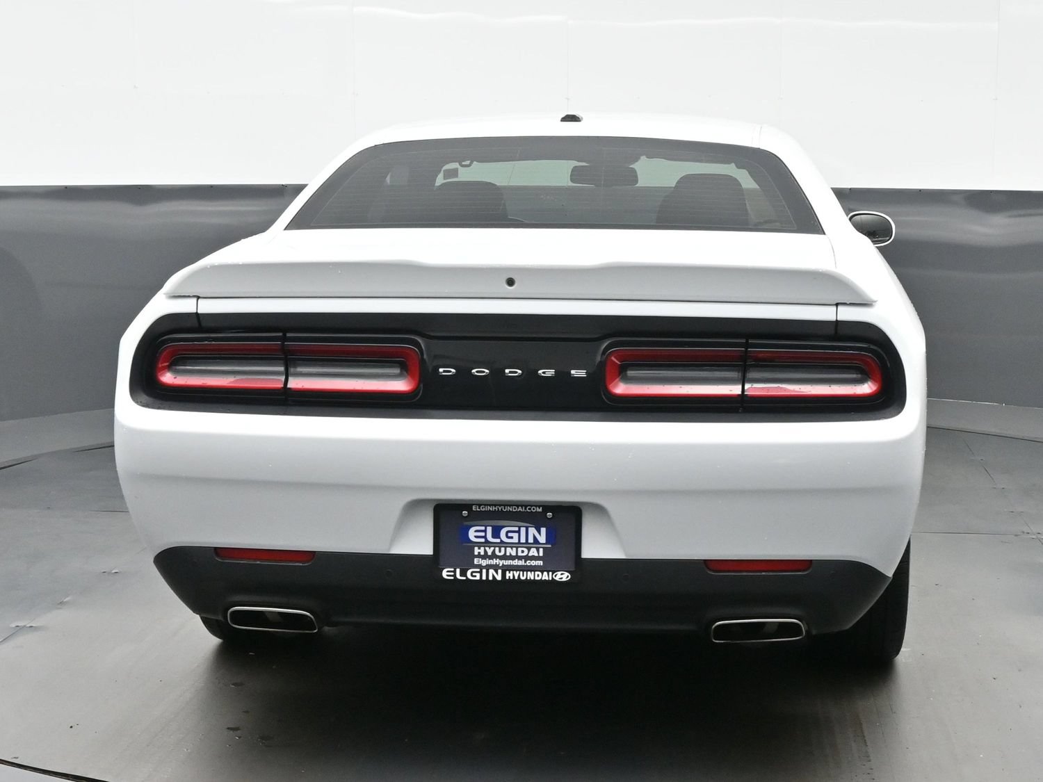 Used 2022 Dodge Challenger GT AWD/4WD image 5
