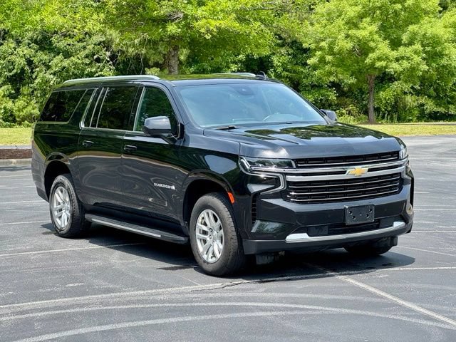 Used 2024 Chevrolet Suburban LT AWD/4WD image 11