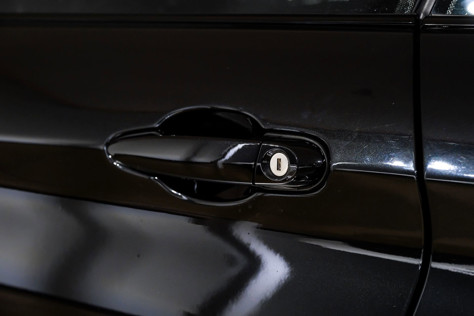 Used 2017 BMW M4 Base image 44