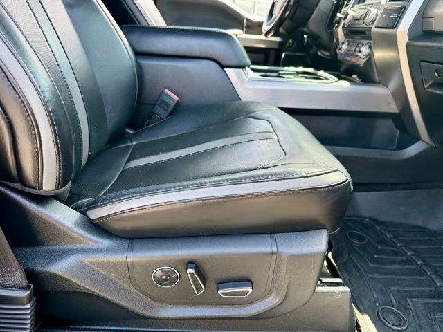 Used 2018 Ford F350 Platinum w/ Platinum Ultimate Package AWD/4WD image 27