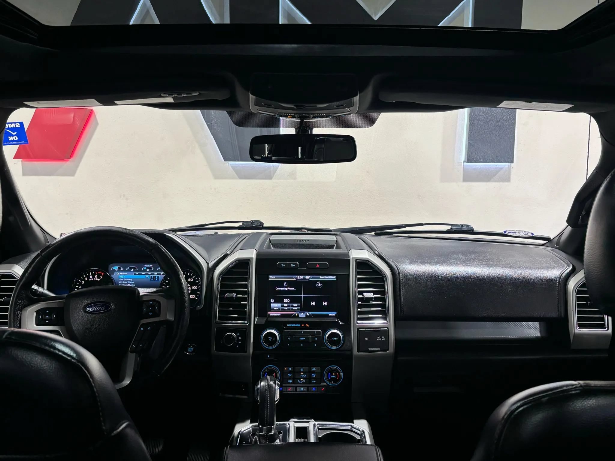 Used 2015 Ford F150 Lariat AWD/4WD image 8