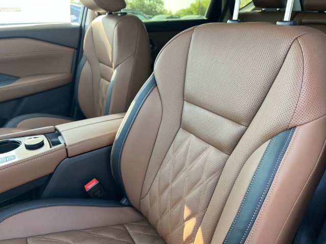 New 2026 Nissan Rogue Platinum AWD/4WD image 25