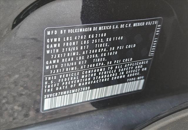 Used 2025 Volkswagen Tiguan S image 23