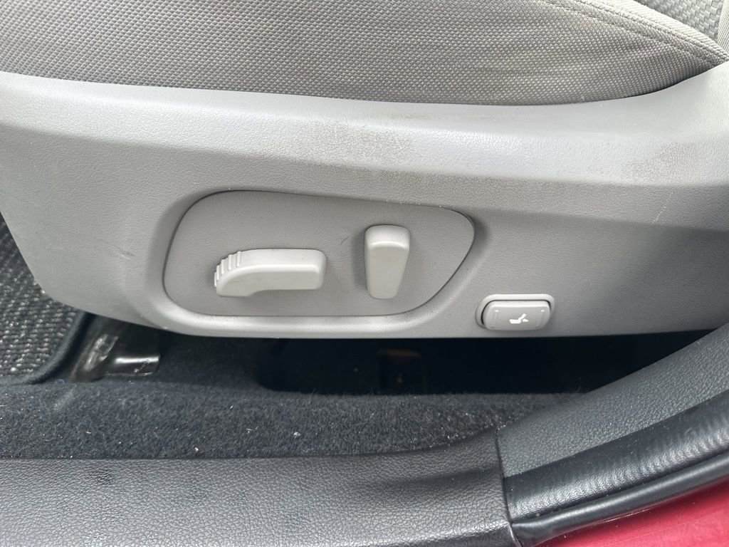 Used 2015 Subaru Forester 2.5i Premium image 12