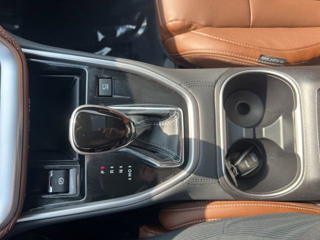 Used 2023 Subaru Outback Touring image 12