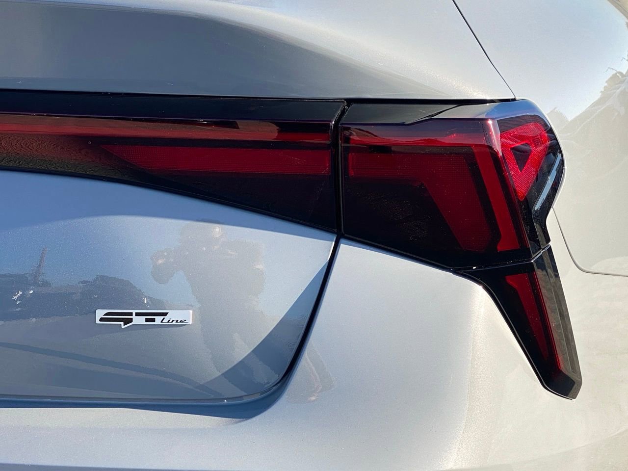 New 2026 Kia K5 GT-Line image 4