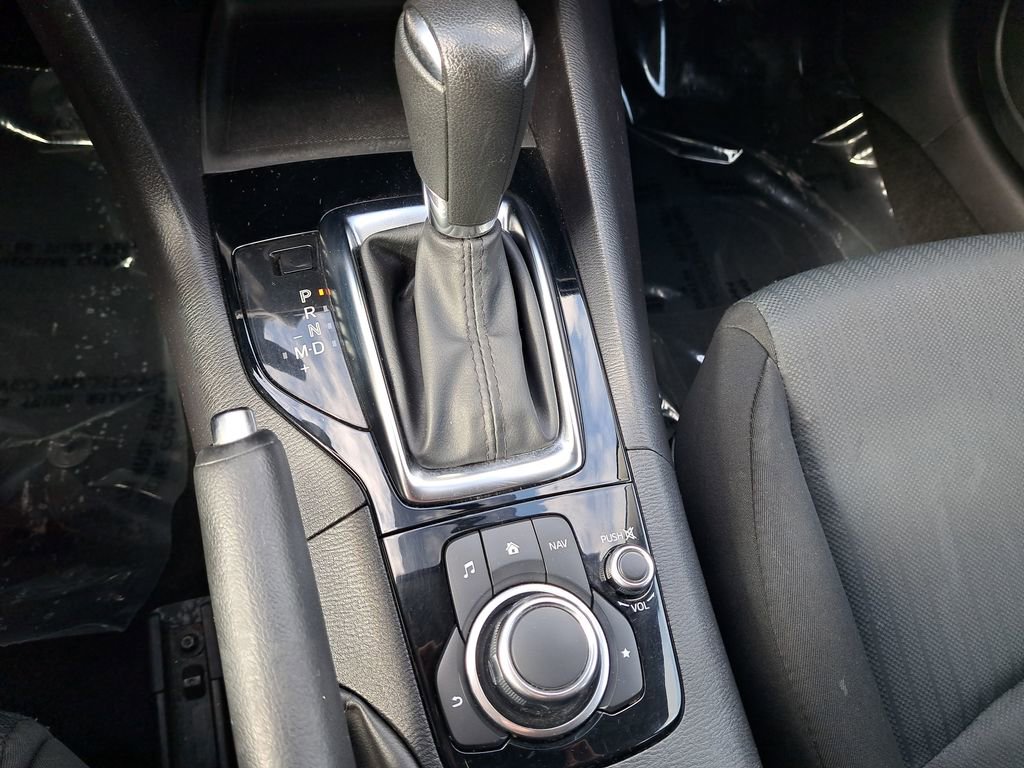 Used 2016 MAZDA MAZDA3 i Sport FWD image 23