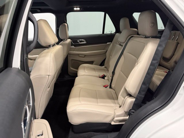 Used 2018 Ford Explorer Limited w/ Equipment Group 301A FWD image 33