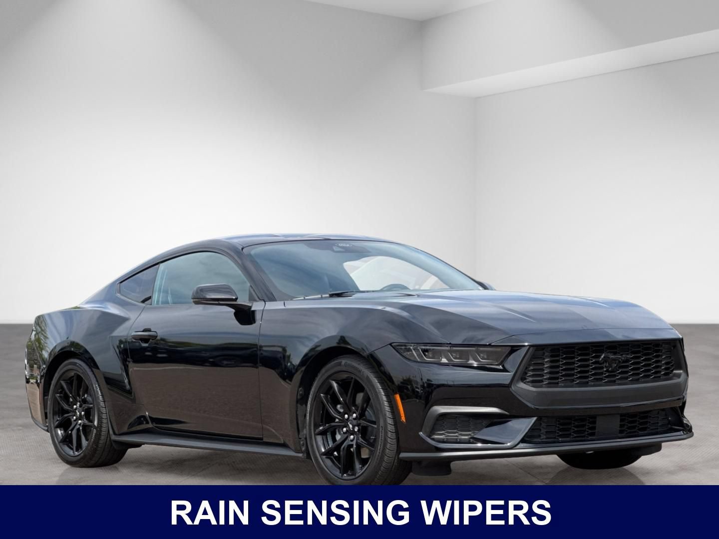 Used 2025 Ford Mustang Premium RWD image 9