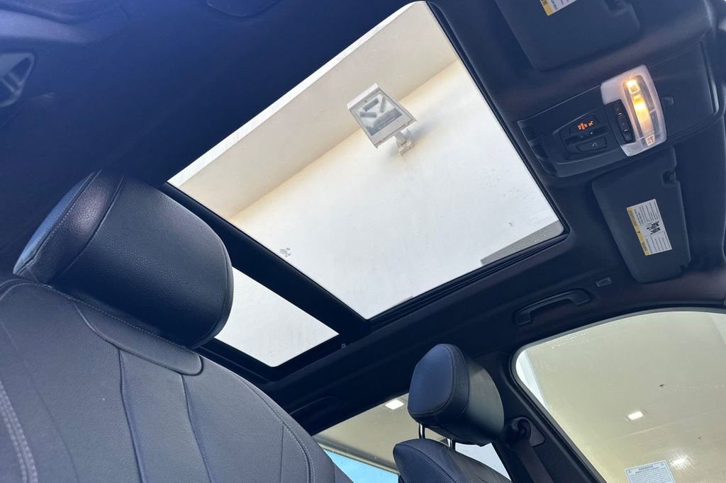 Used 2018 BMW X5 xDrive40e image 18