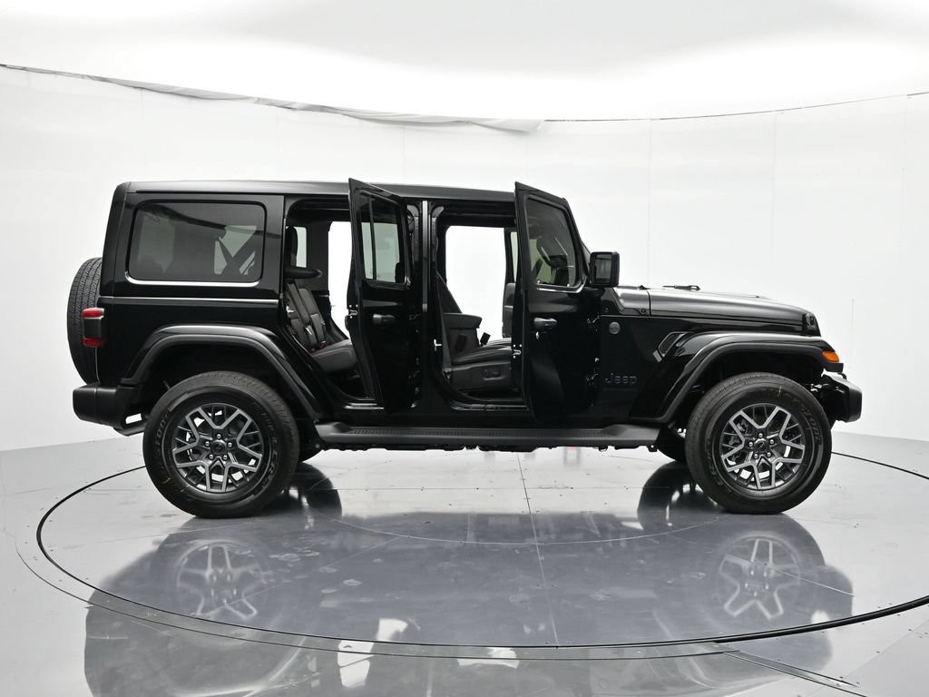 New 2026 Jeep Wrangler Unlimited Sahara AWD/4WD image 61