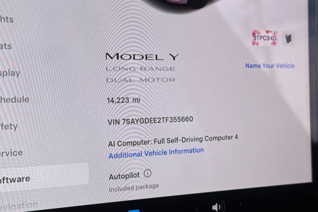Used 2026 Tesla Model Y Long Range AWD/4WD image 24