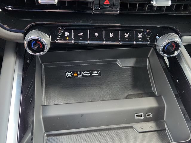 New 2026 Chevrolet Tahoe Premier w/ Sun And Tow Package AWD/4WD image 29