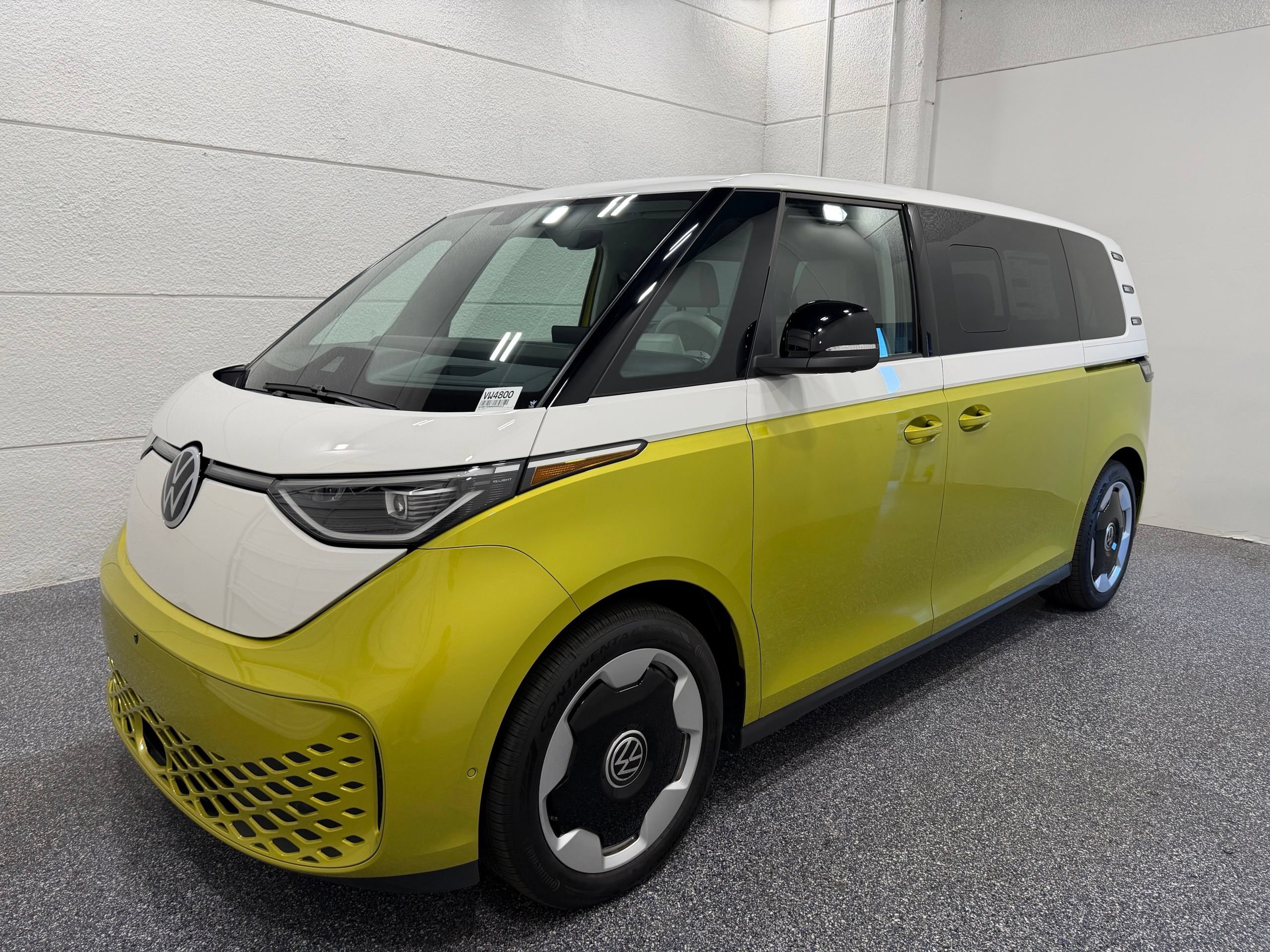 New 2025 Volkswagen ID. Buzz Pro S Plus AWD/4WD image 1