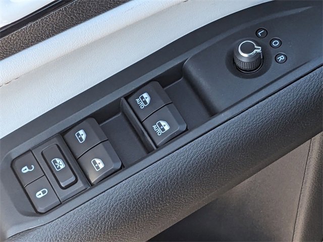 New 2025 Jeep Compass Limited w/ Sun & Sound Group image 21