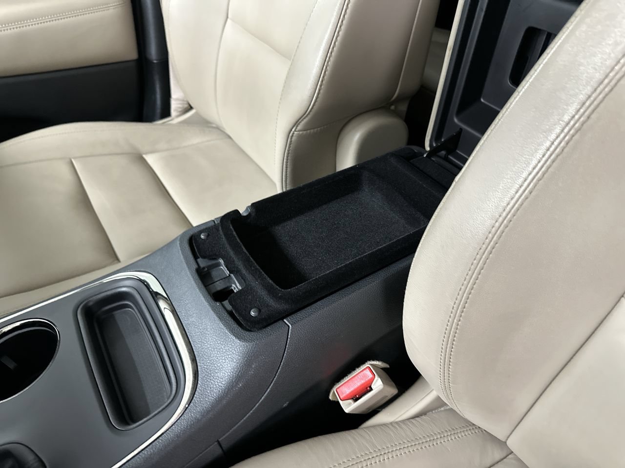 Used 2018 Dodge Durango GT w/ Technology Group AWD/4WD image 59