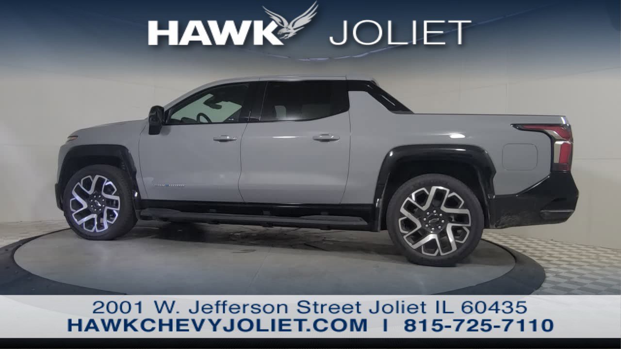 New 2025 Chevrolet Silverado EV RST AWD/4WD image 7