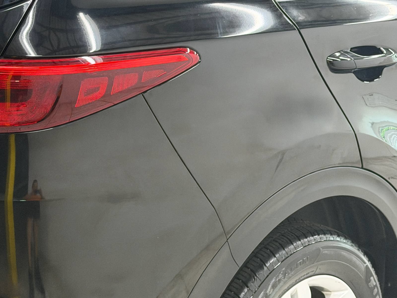Used 2018 Kia Sportage LX FWD image 10