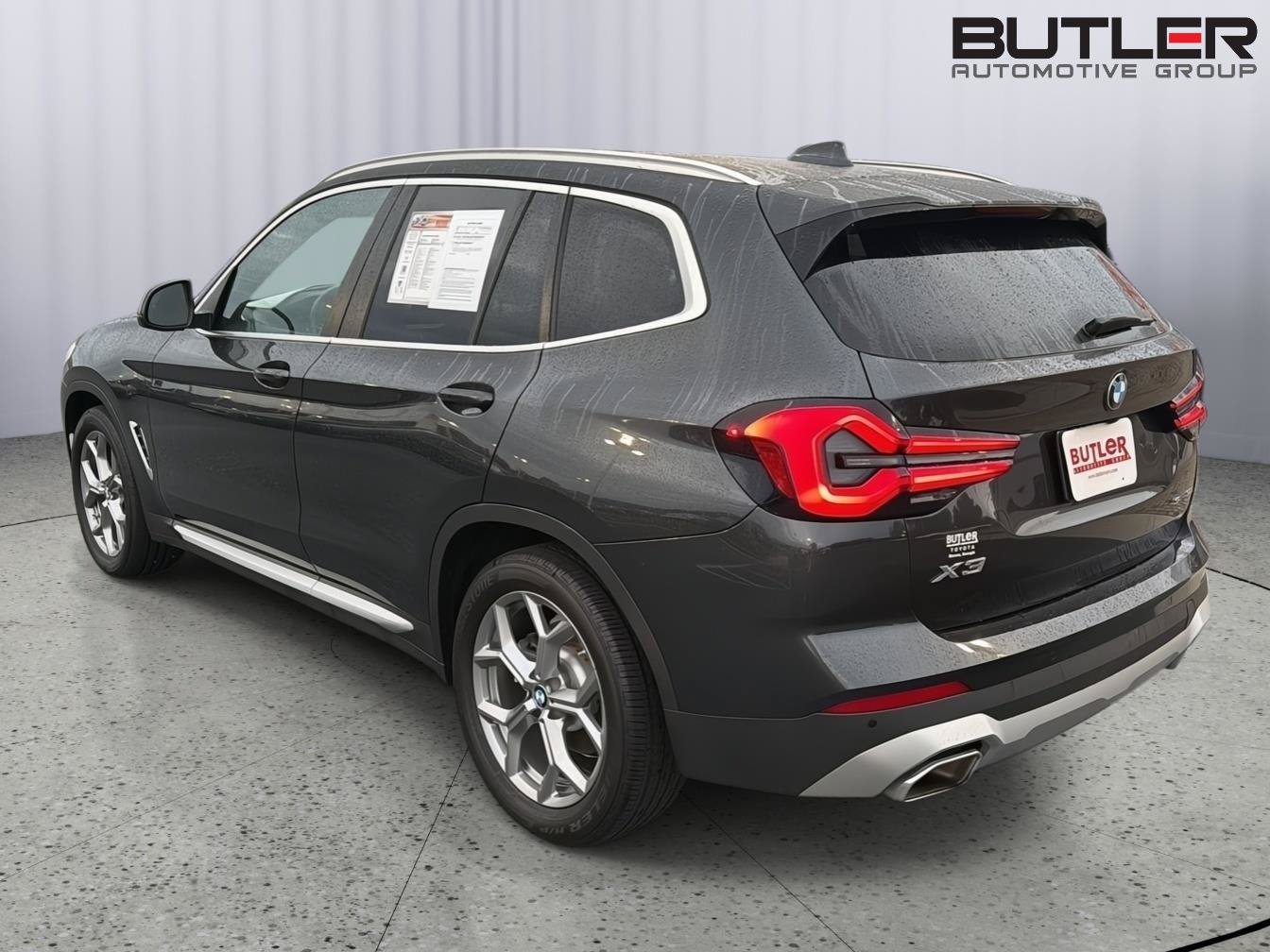 Used 2023 BMW X3 sDrive30i w/ Convenience Package RWD image 4