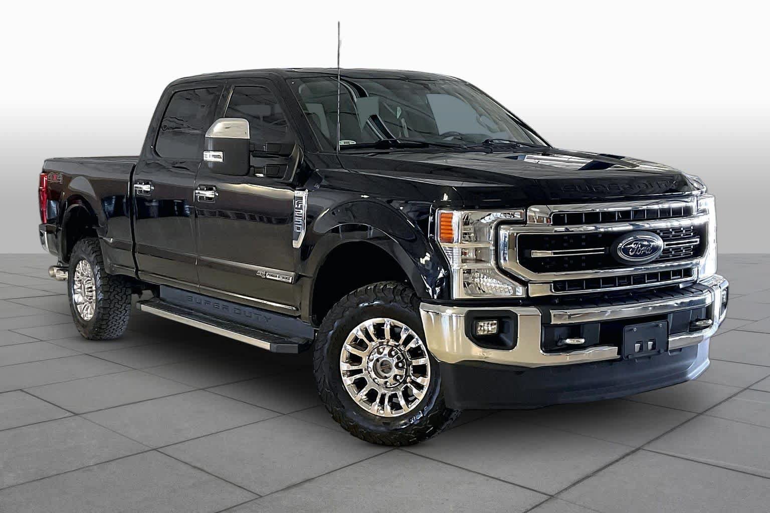 Used 2022 Ford F250 Lariat w/ Lariat Ultimate Package AWD/4WD image 2