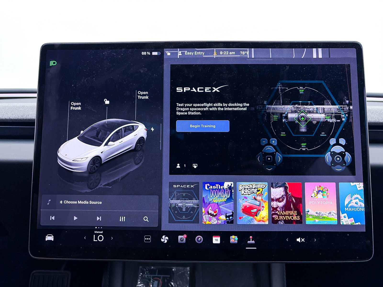 Used 2024 Tesla Model 3 Standard Range RWD image 5
