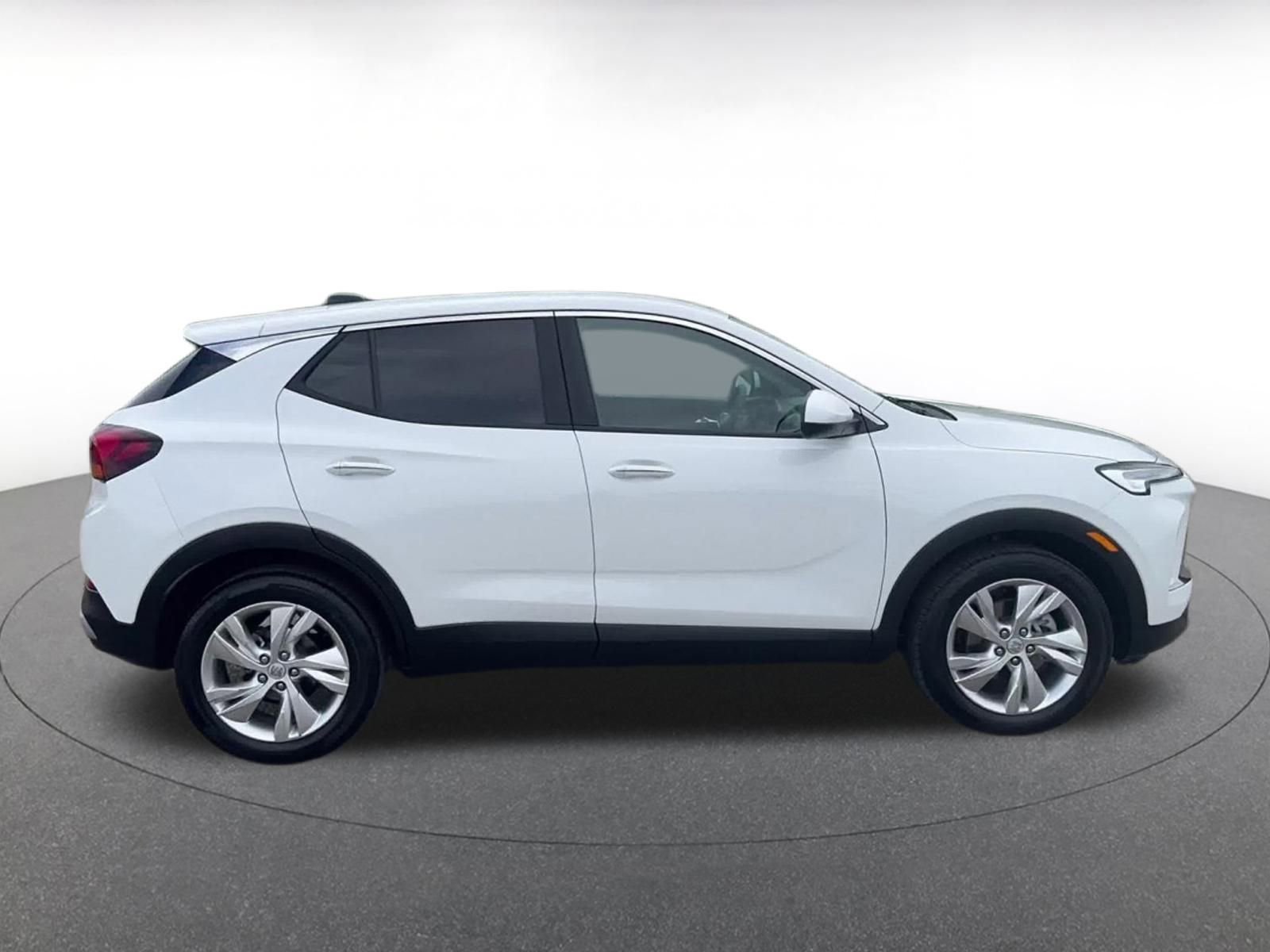 Used 2025 Buick Encore GX Preferred image 16