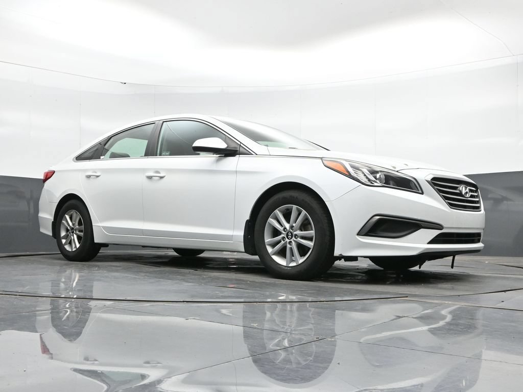 Used 2016 Hyundai Sonata SE FWD image 42