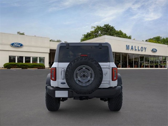 New 2025 Ford Bronco Outer Banks w/ Sasquatch Package image 5