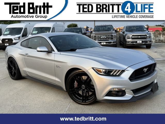 Used 2017 Ford Mustang GT Premium w/ GT Performance Package RWD image 1