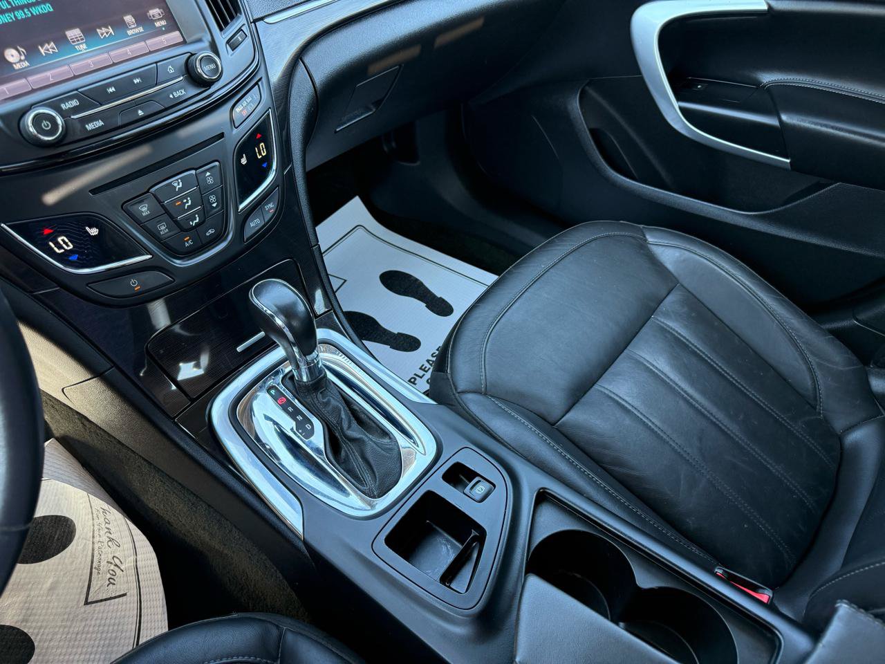 Used 2016 Buick Regal FWD image 8