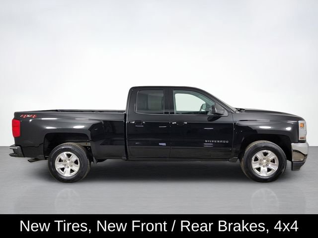 Used 2018 Chevrolet Silverado 1500 LT w/ All Star Edition AWD/4WD image 2